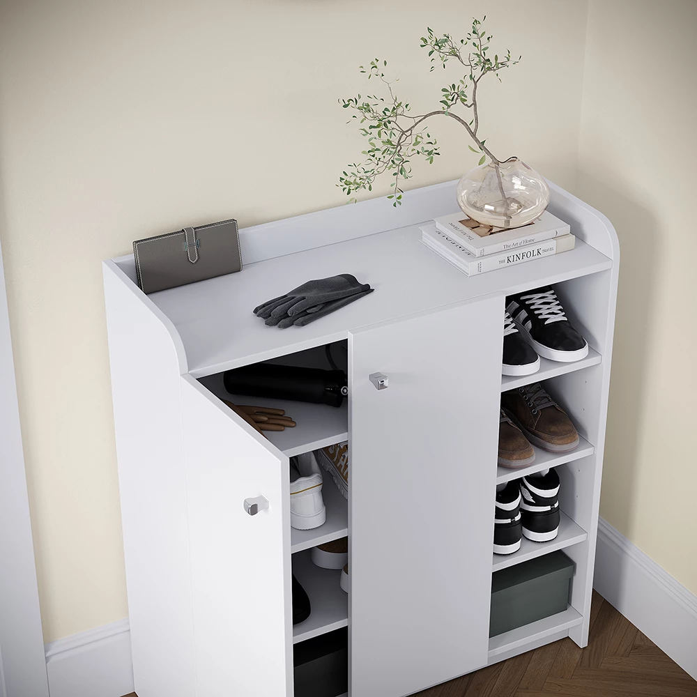 Nahaufnahme von Schuhschrank in Weiß, zeigt Textur/Details