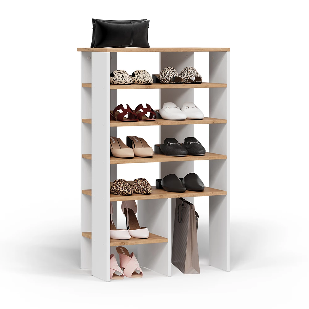 Schuhschrank in Weiß/Goldkraft Eiche auf weißem Hintergrund mit dekorativen Elementen