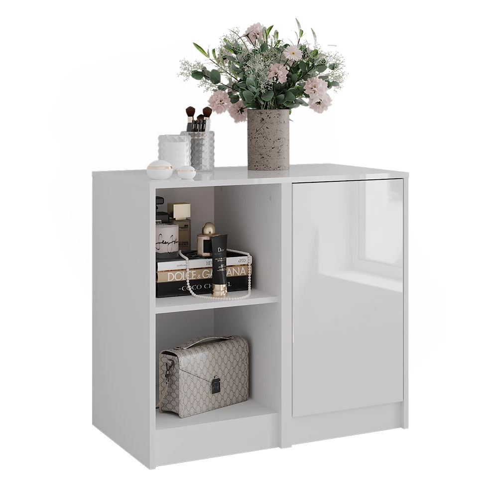 Sideboard in Wit/wit hoogglans on white background with decorative elements