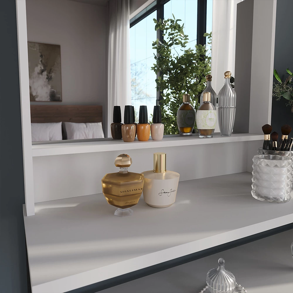 Close-up van Wandspiegel in Wit, met textuur/details