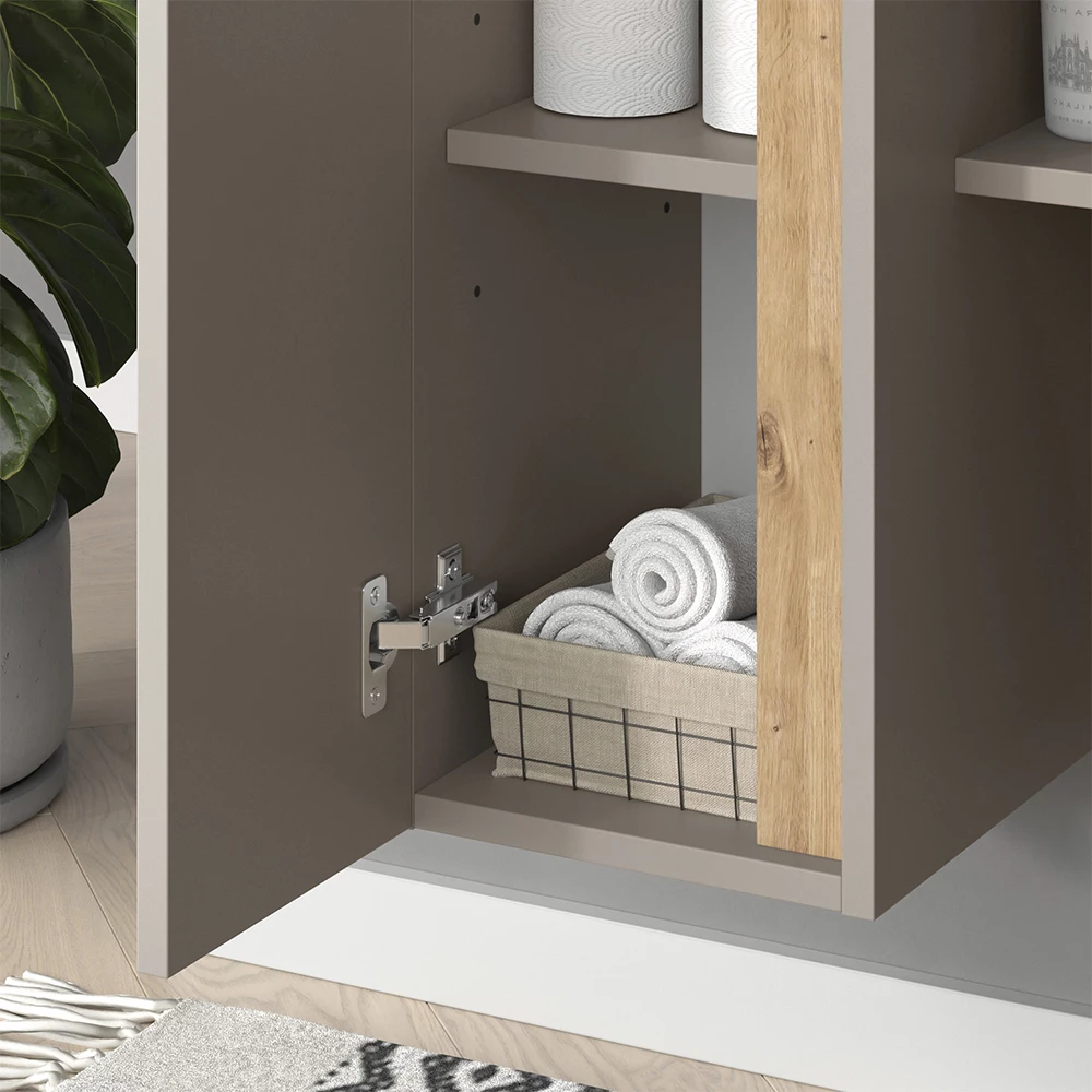 Nahaufnahme von Badschrank in Cashmere, zeigt Textur/Details