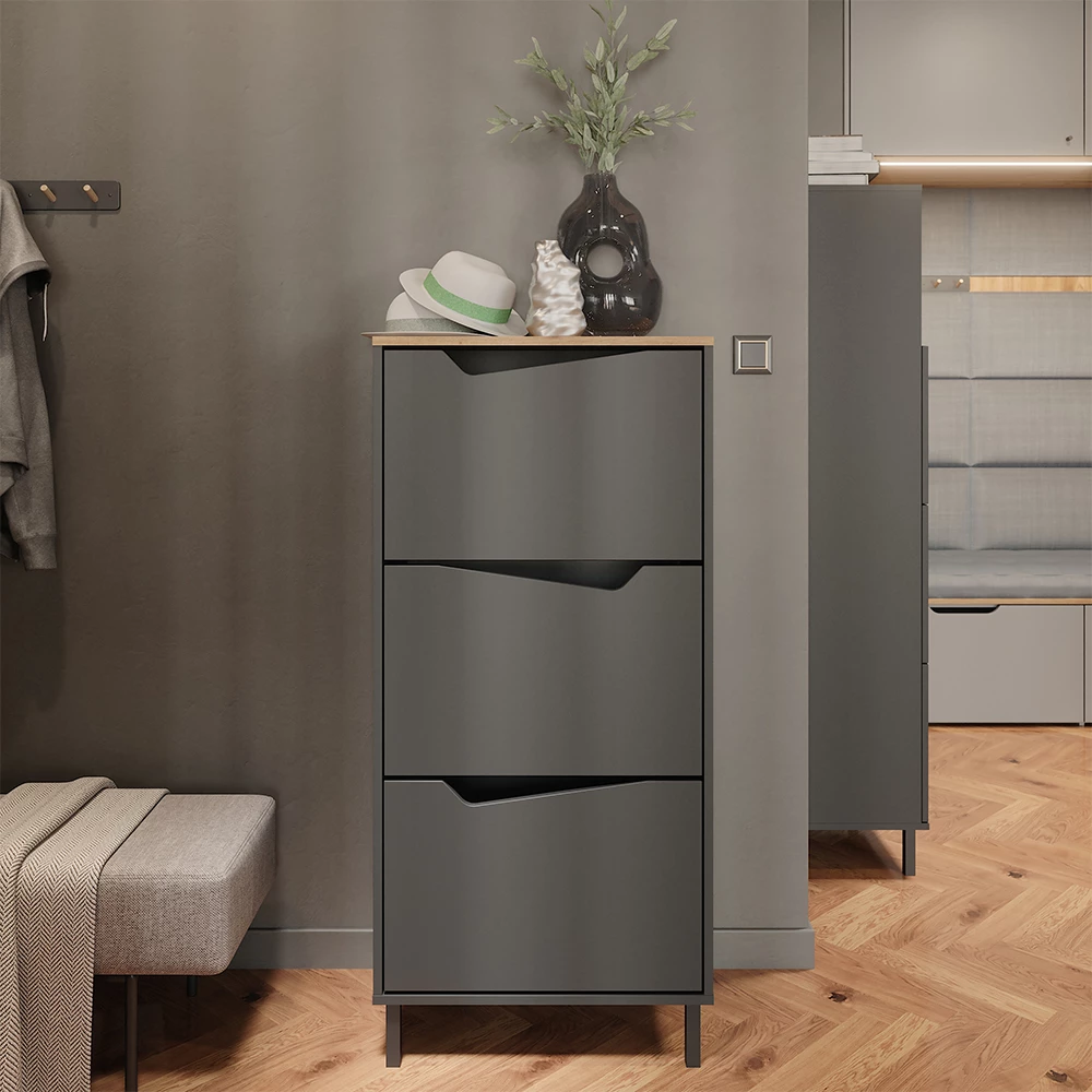 Skotipper i farven Antracit/Artisan, vist i et miljø med dekoration