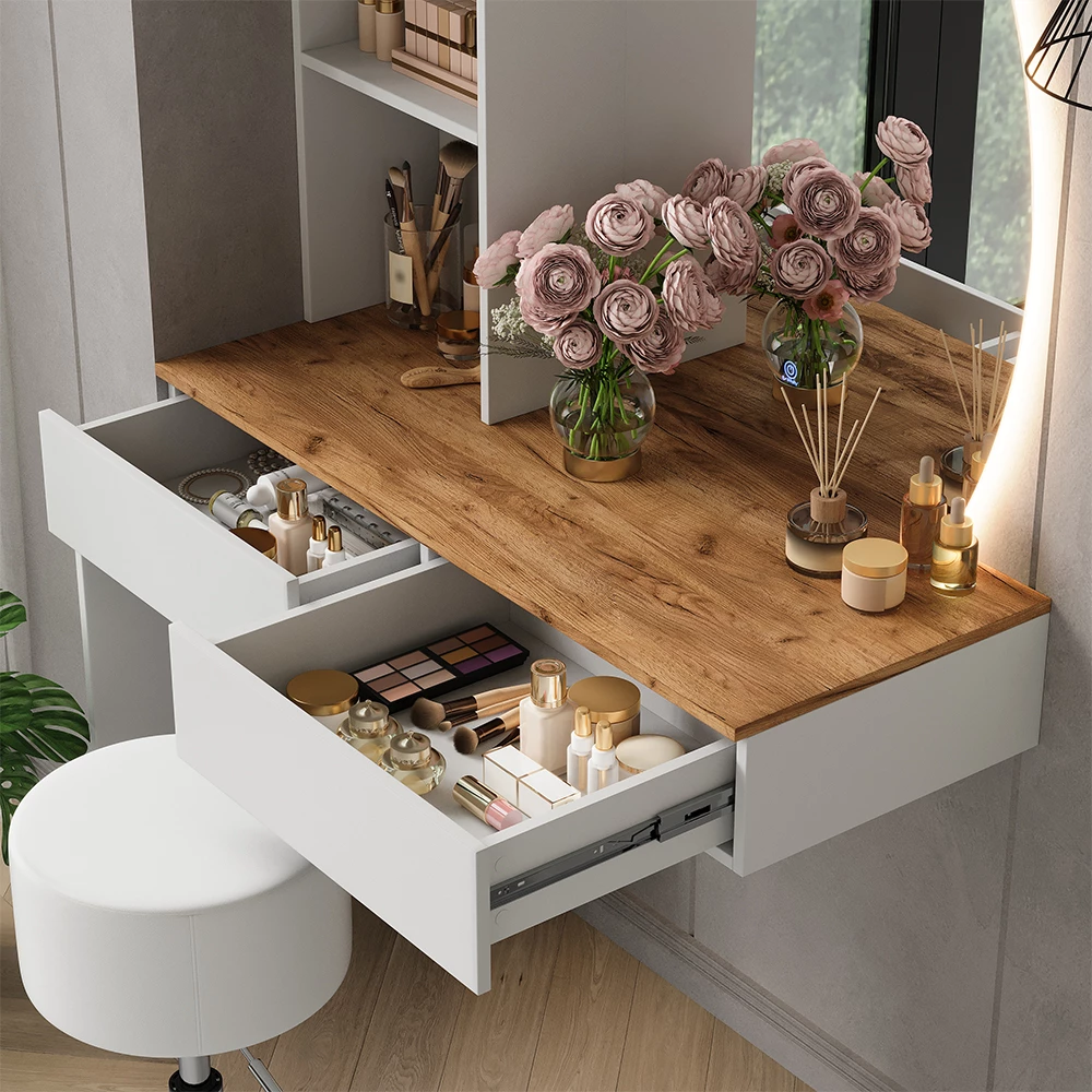 Nahaufnahme von Schminktisch in Weiß/Eiche, zeigt Textur/Details