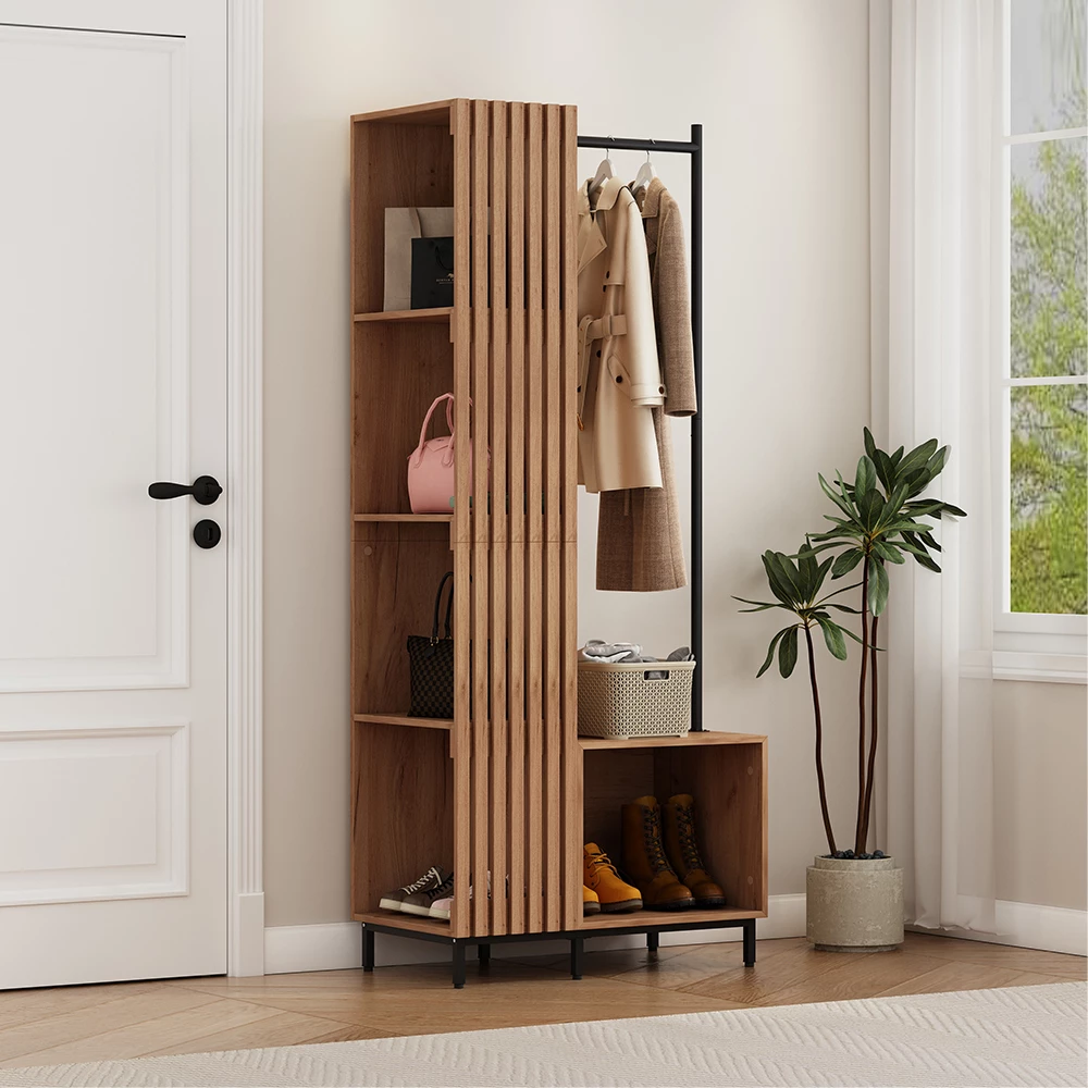 Garderobe in Goldkraft Eiche auf weißem Hintergrund