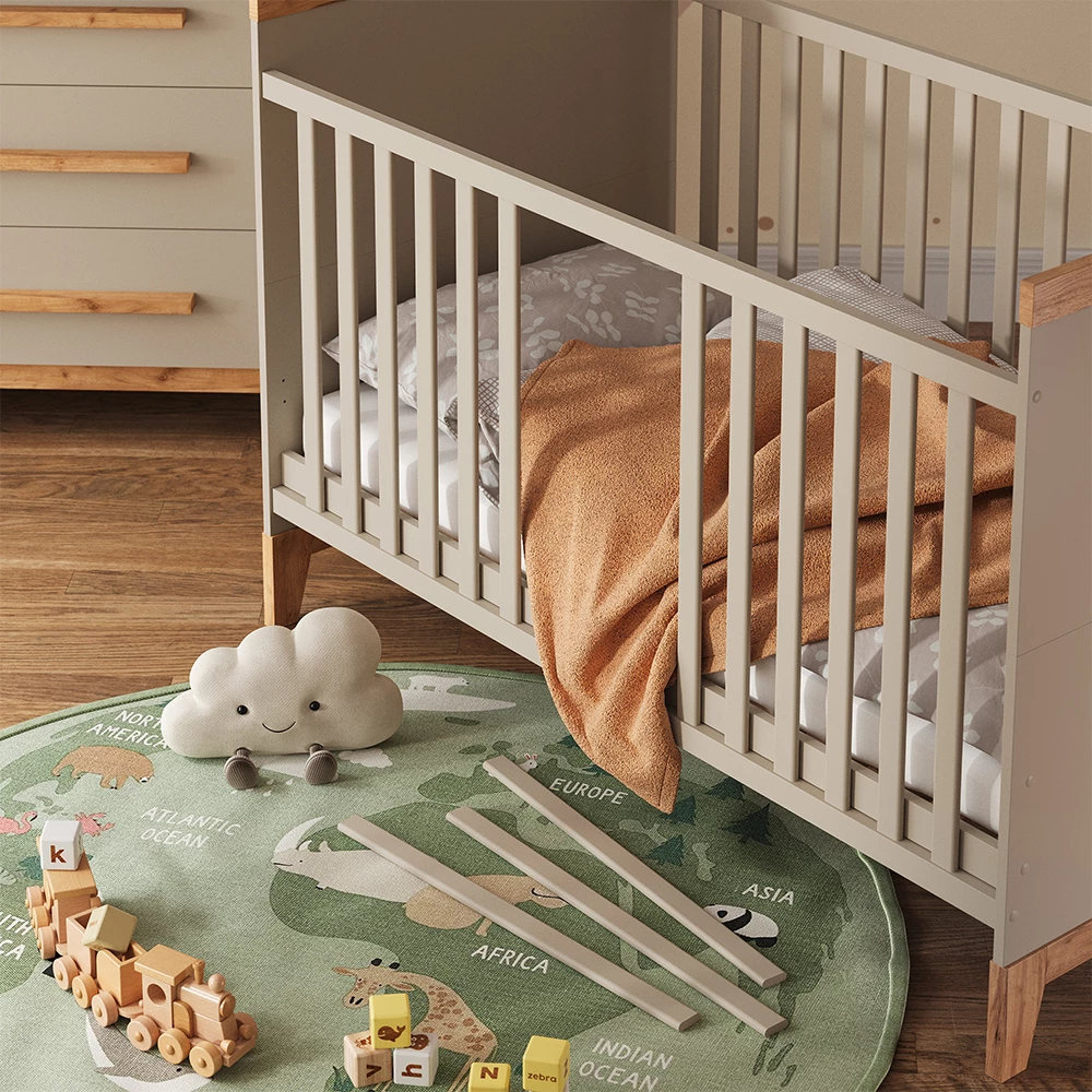 Nahaufnahme von Babybett in Cashmere/Artisan, zeigt Textur/Details