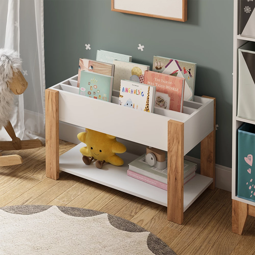 Close-up of Scaffale per bambini in Bianco/Artisan, showing texture/details