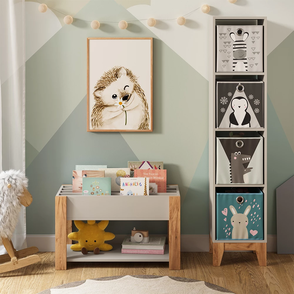 Nahaufnahme von Kinderregal in Cashmere/Artisan, zeigt Design- und Oberflächendetails