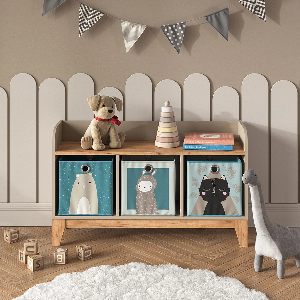 Kindersitzbank in Cashmere/Artisan, dargestellt im Ambiente mit Dekoration