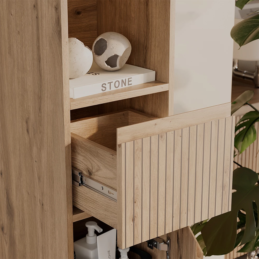 Close-up of mobiletto bagno in Artigiano, showing texture/details