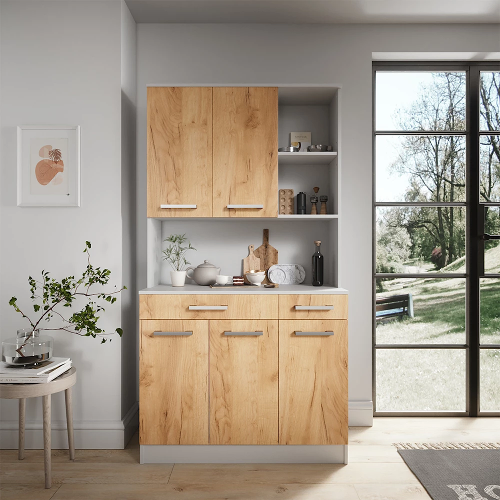 buffet de cuisine en Chêne blanc/force de l'or, présenté dans un décor ambiant avec décoration