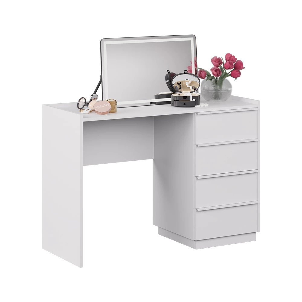 Schminktisch in Weiß auf weißem Hintergrund mit dekorativen Elementen