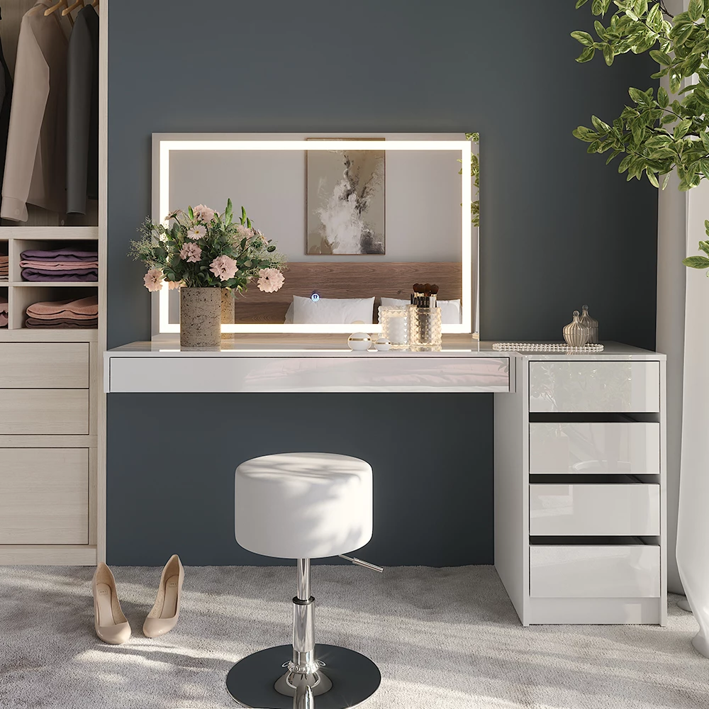 Coiffeuse en Blanc, présenté dans un décor ambiant avec décoration