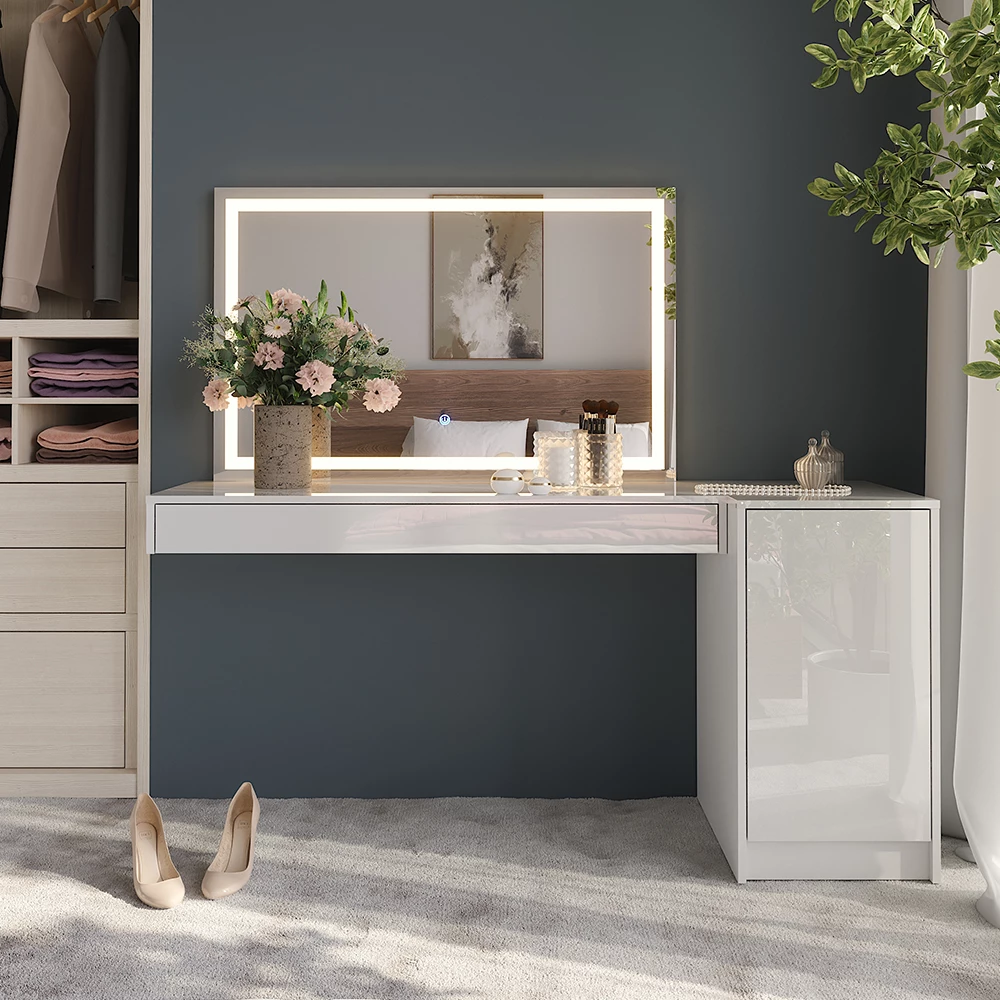 Coiffeuse en Blanc, présenté dans un décor ambiant avec décoration