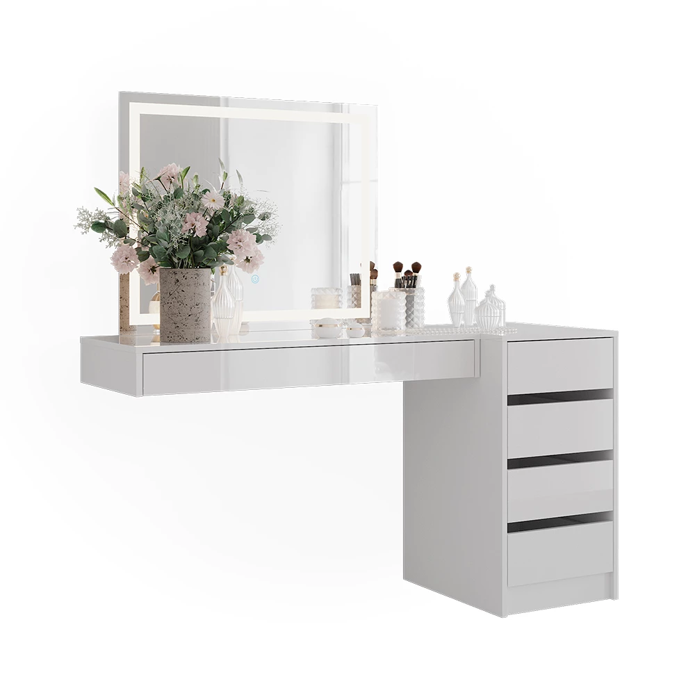 Coiffeuse en Blanc sur fond blanc avec des éléments décoratifs
