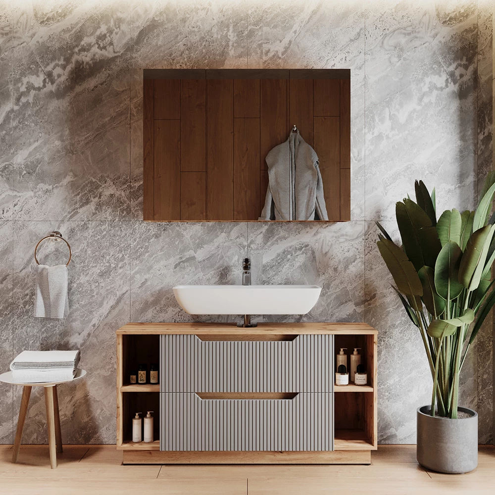 Badmöbel-Set in Eiche/grau gestreift, dargestellt im Ambiente mit Dekoration