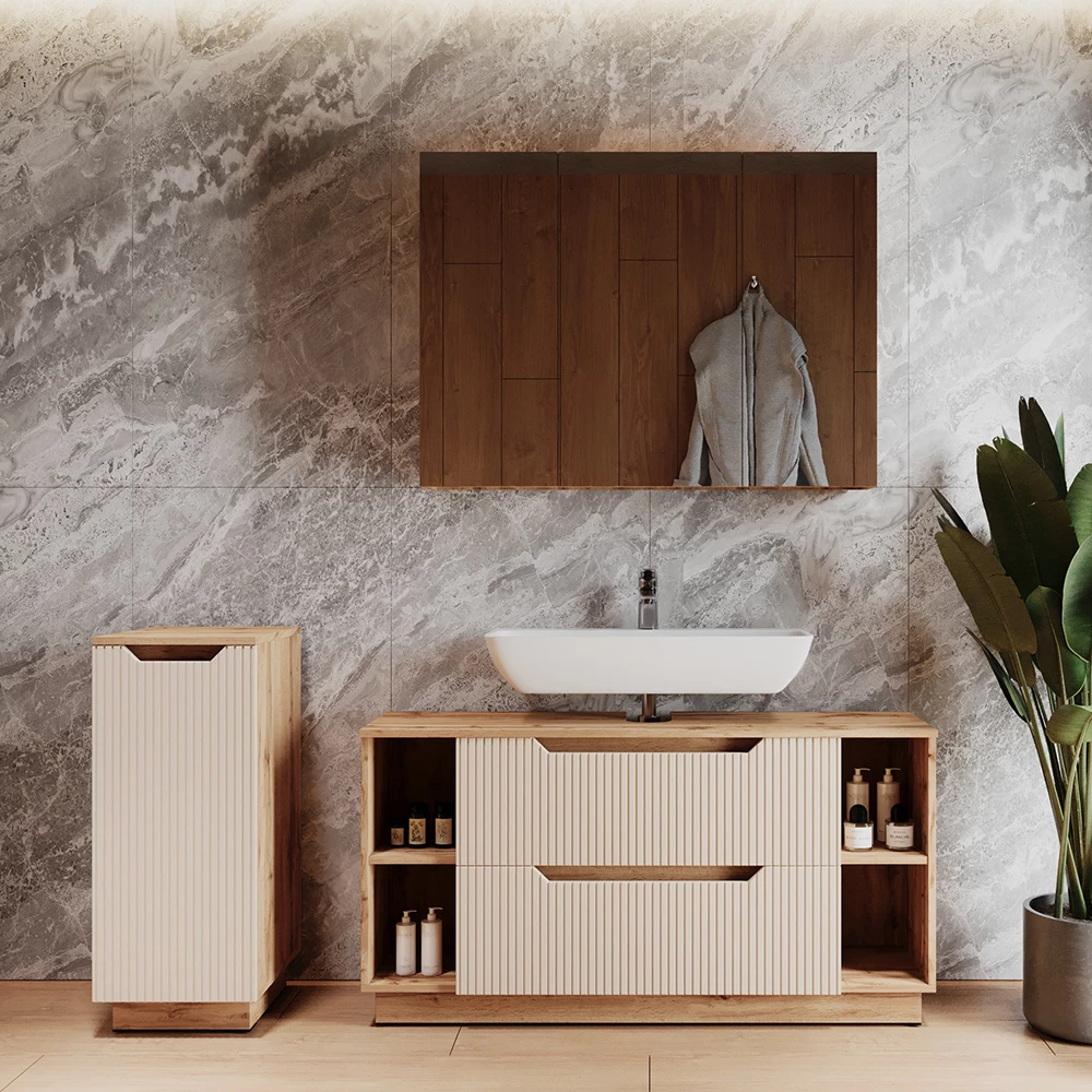 Badmöbel-Set in Eiche/Kaschmir gestreift, dargestellt im Ambiente mit Dekoration