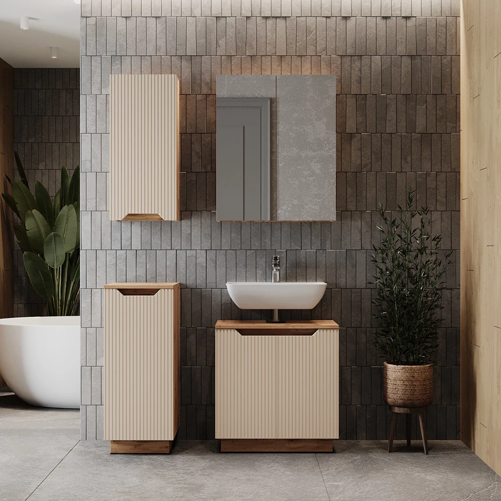 Badmöbel-Set in Eiche/Kaschmir gestreift, dargestellt im Ambiente mit Dekoration