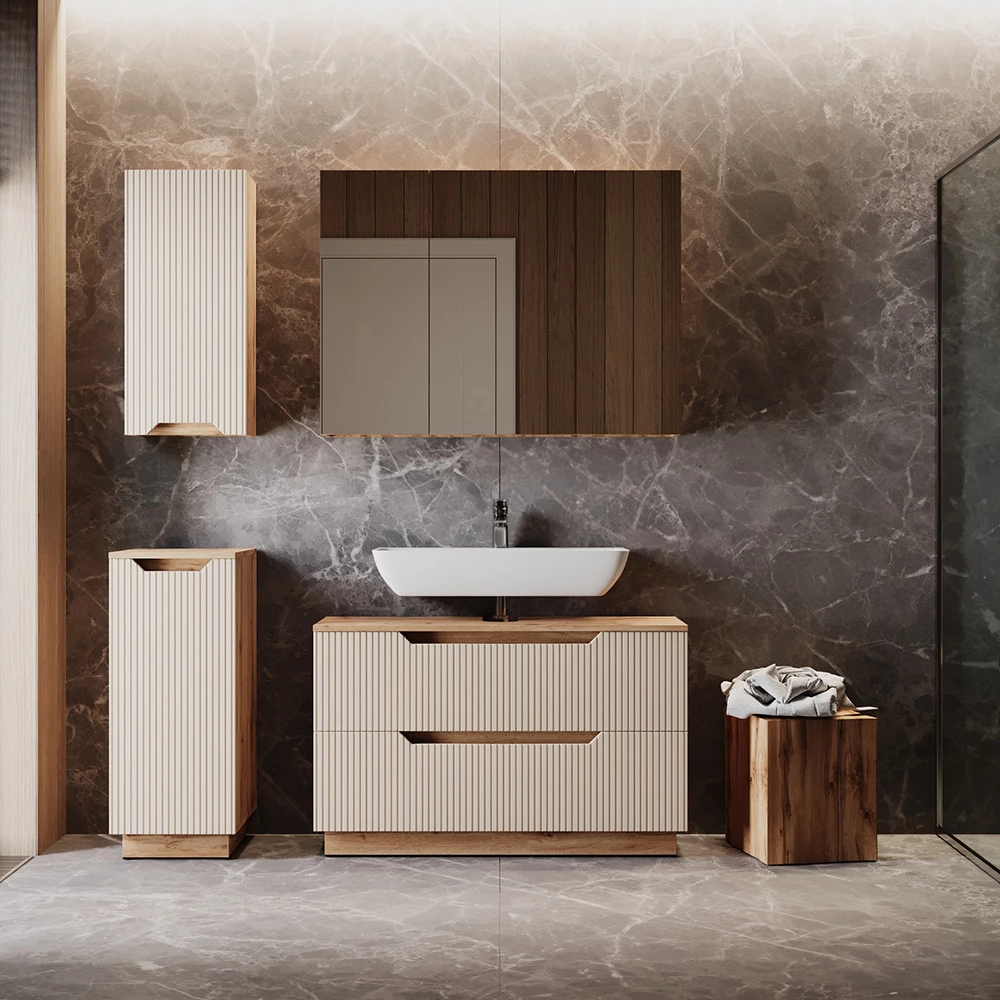 Badkamermeubelset in Eiken/kasjmier gestreept shown in ambient setting with decoration