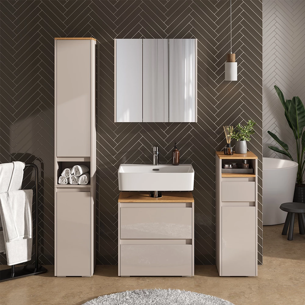 Armadio per il bagno in Cachemire shown in ambient setting with decoration