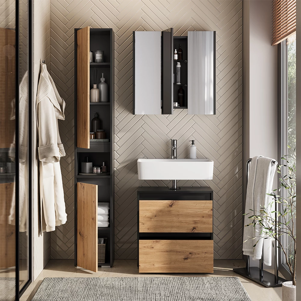 Close-up of Set di mobili da bagno in Artigiano, showing design and surface details