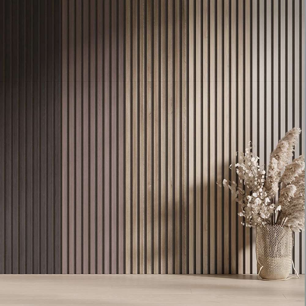 Wandpaneele in Nussbaum auf weißem Hintergrund mit dekorativen Elementen