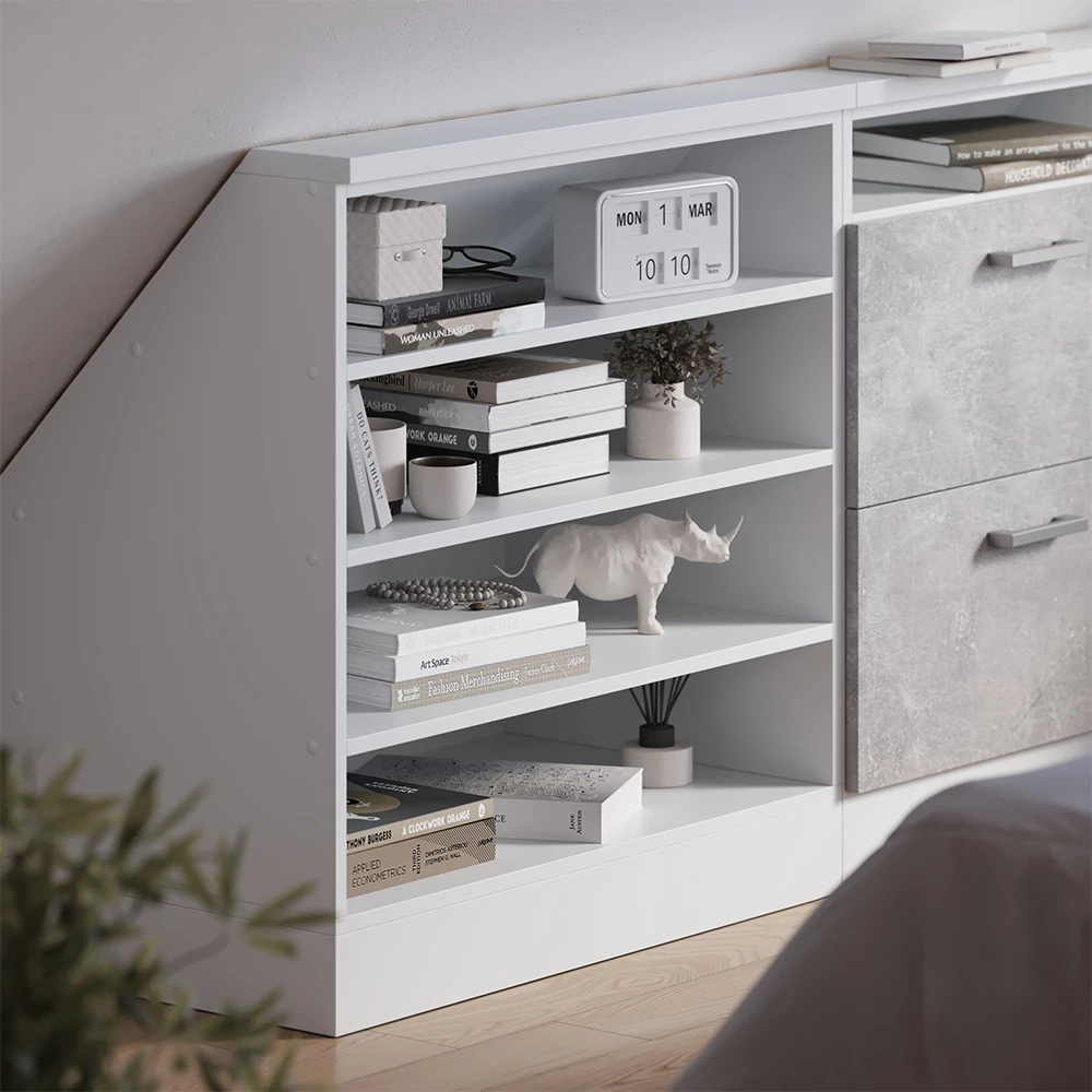 Meuble de rangement sous pente en Blanc sur fond blanc avec des éléments décoratifs