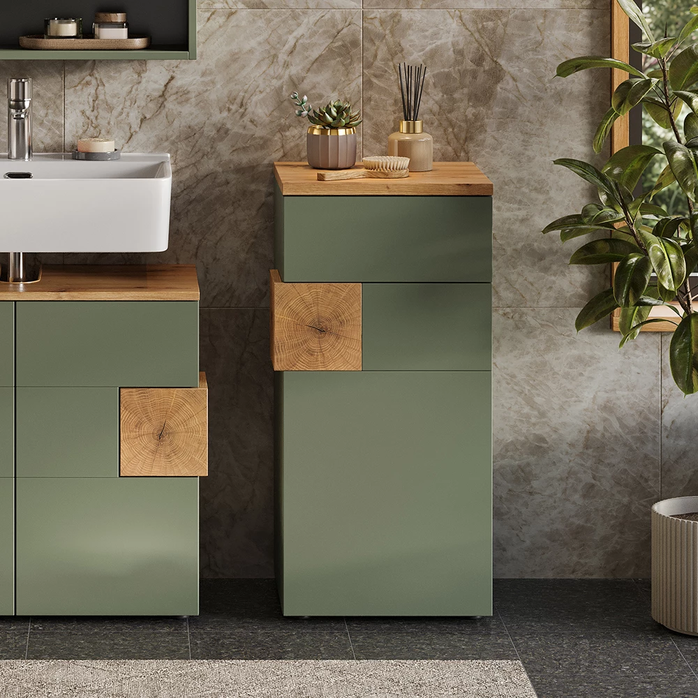 Halfhoge kast in Groen shown in ambient setting with decoration