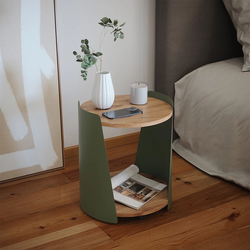 Couchtisch in Eiche, dargestellt im Ambiente mit Dekoration
