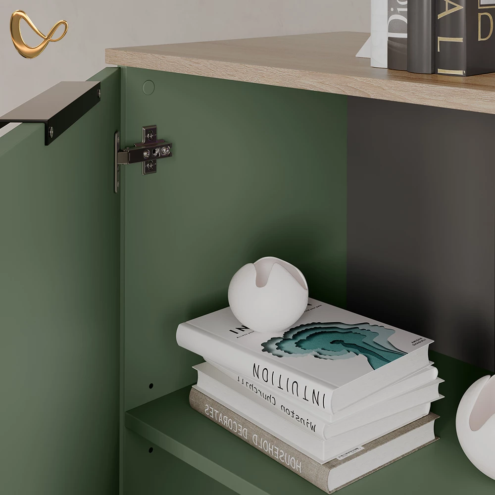 Nahaufnahme von Kommode in Grün, zeigt Design- und Oberflächendetails