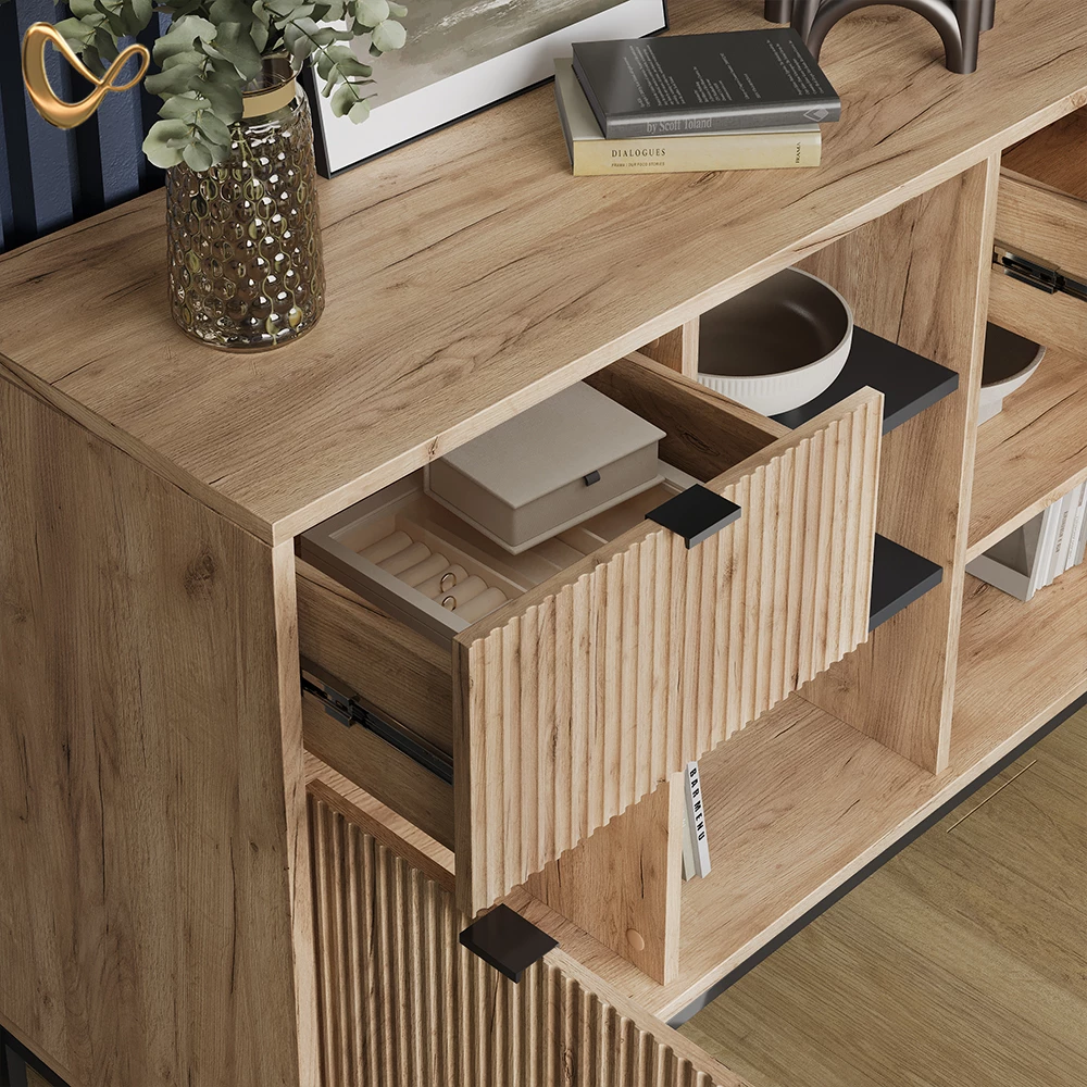 Nahaufnahme von Kommode in Viking Oak, zeigt Design- und Oberflächendetails