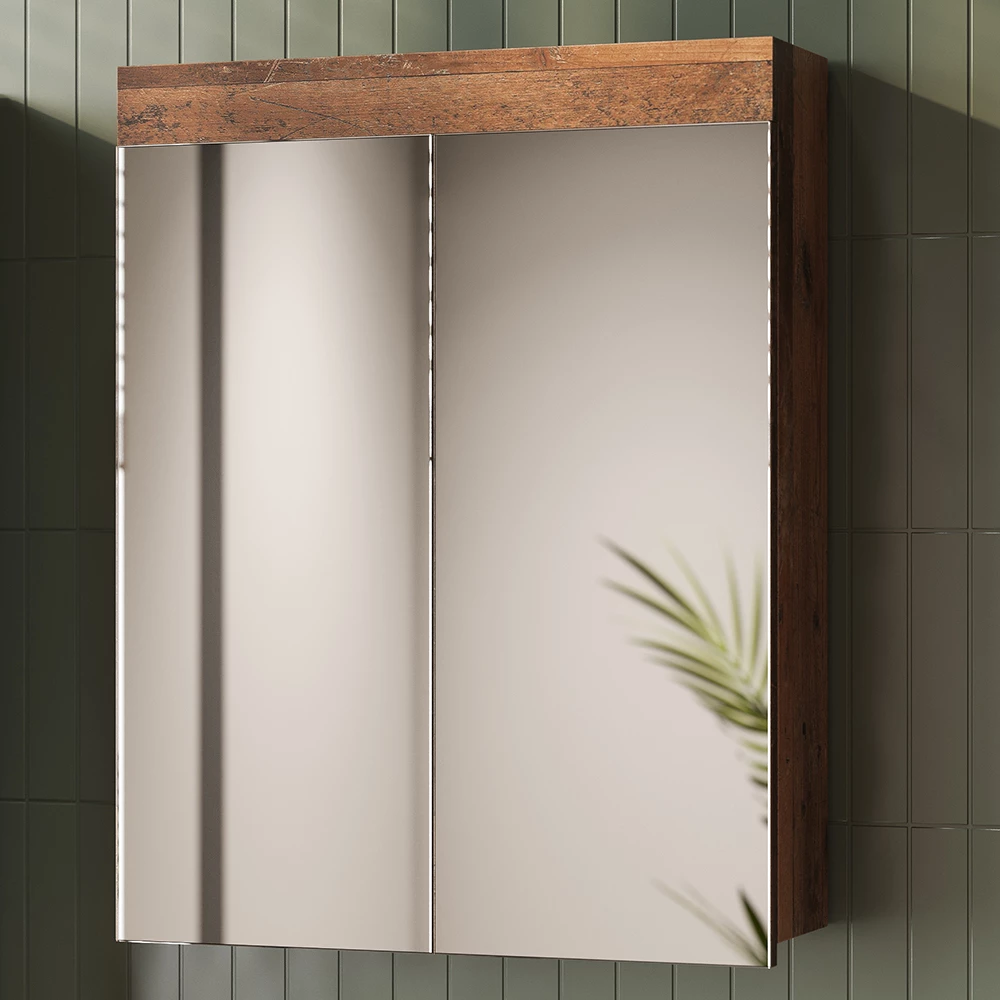 Close-up of Mobile a specchio per bagno in Oldstyle, showing texture/details