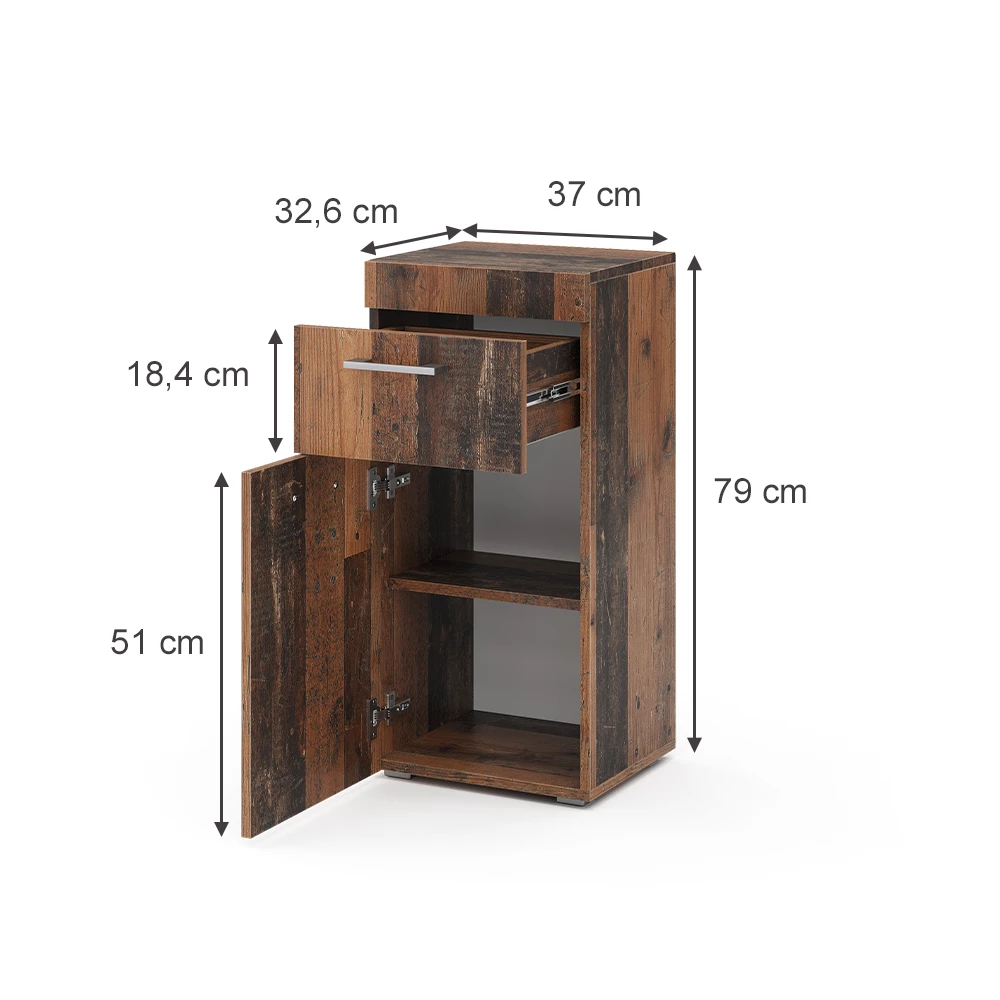 Midischrank in Oldstyle auf weißem Hintergrund
