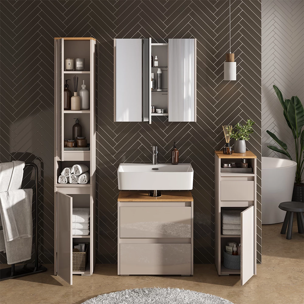 Close-up of Set di mobili da bagno in Cachemire, showing design and surface details