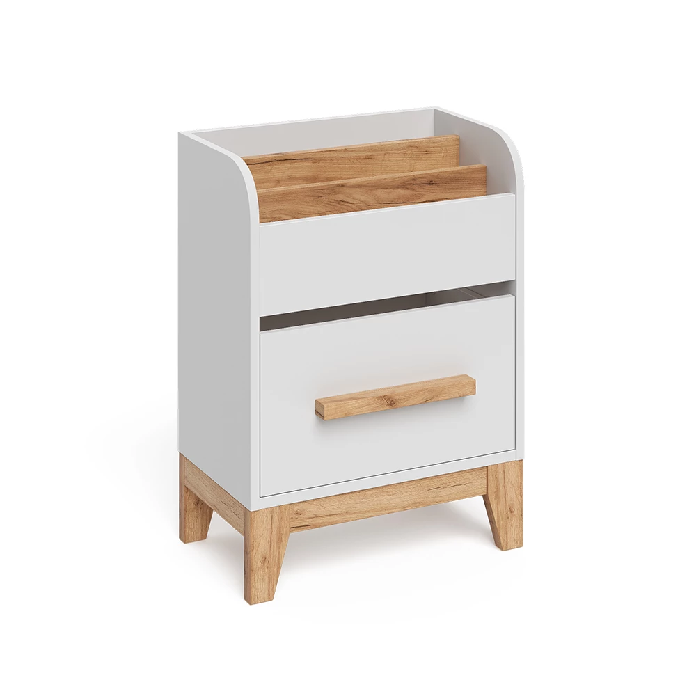 Kinderregal in Weiß auf weißem Hintergrund