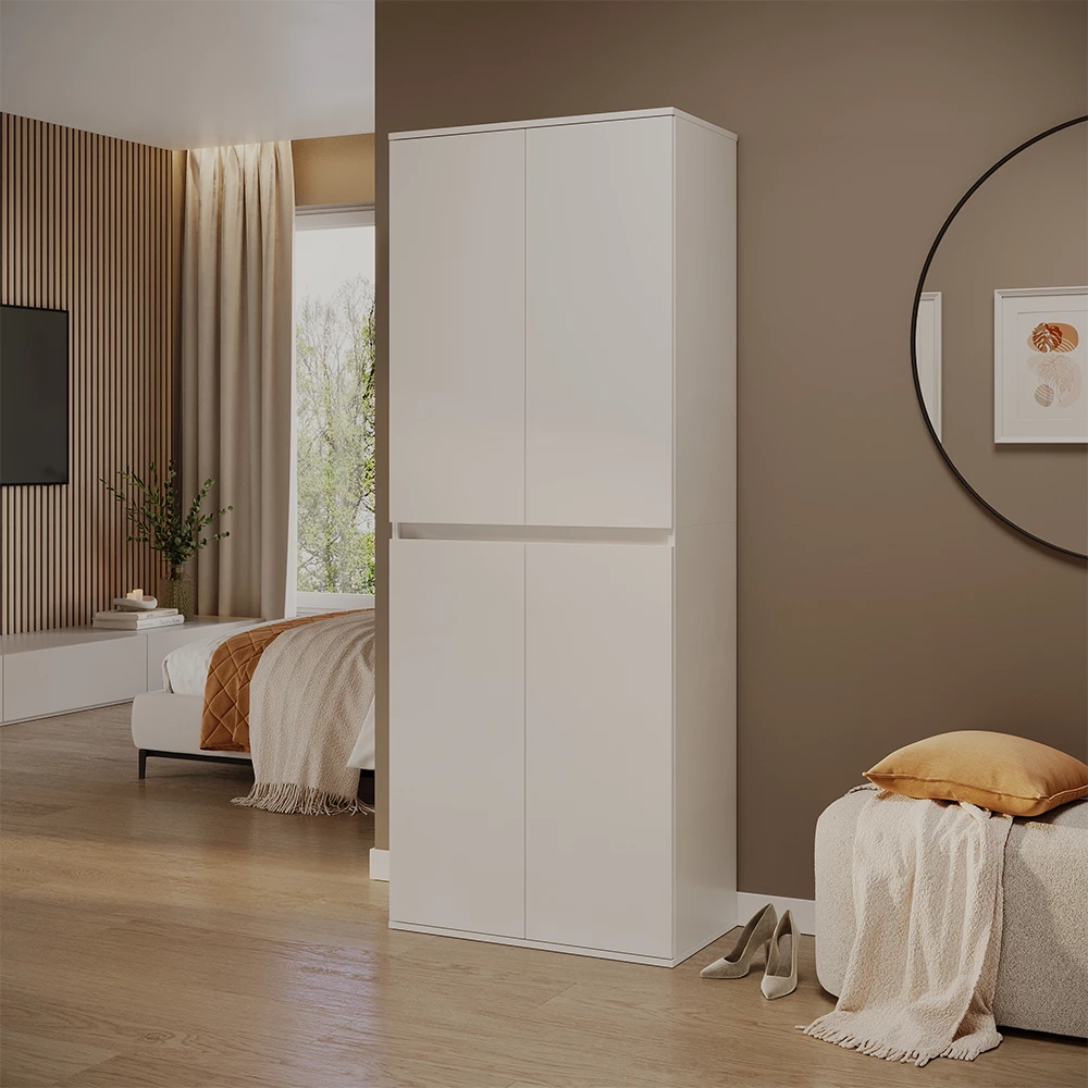 Kleiderschrank in Weiß auf weißem Hintergrund